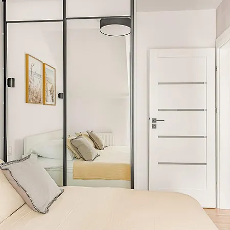 Cortaderia Haven - Spa, Basen & Parking Apartament